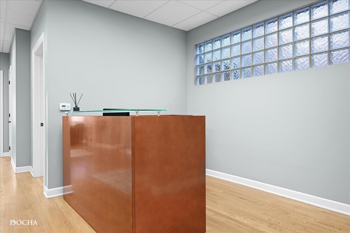 202 W Main Street #202, St. Charles, IL 60174