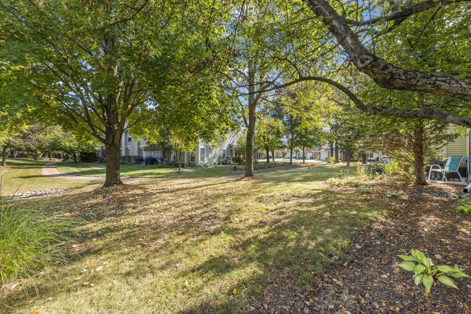 30W023 Cedar Court #023, Warrenville, IL 60555