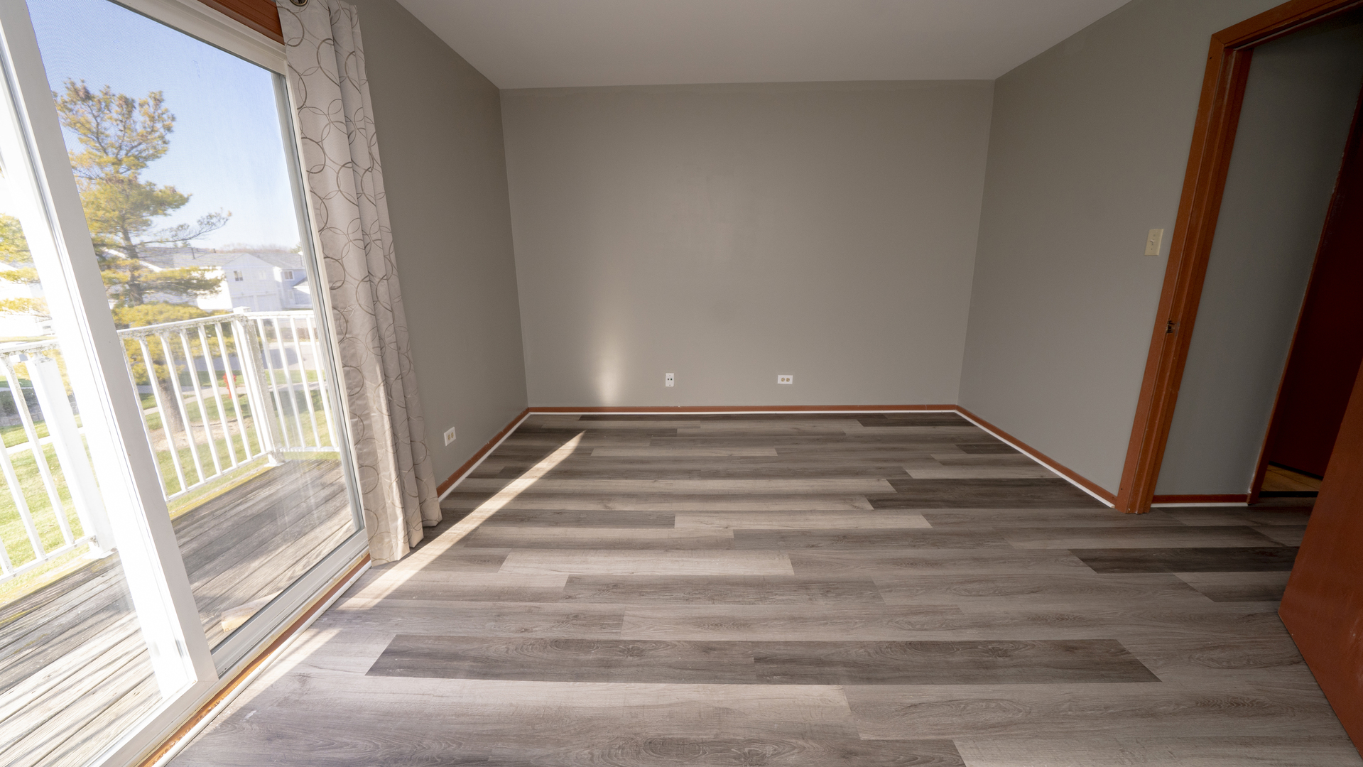 Round Lake Beach, IL 60073