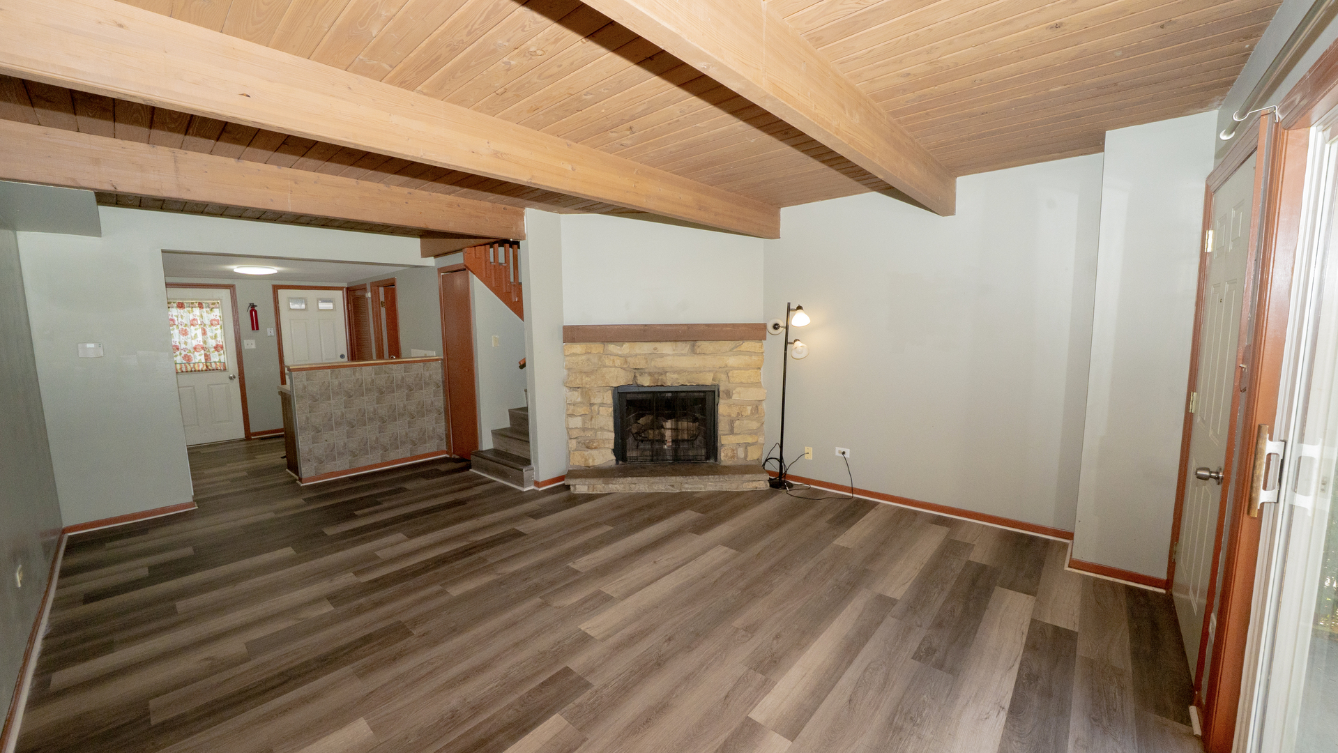 Round Lake Beach, IL 60073