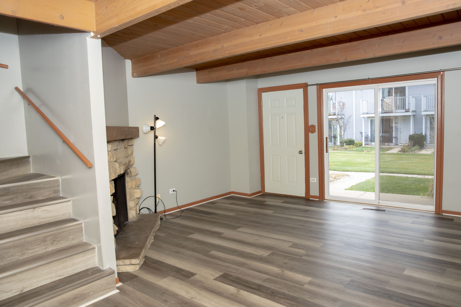 Round Lake Beach, IL 60073