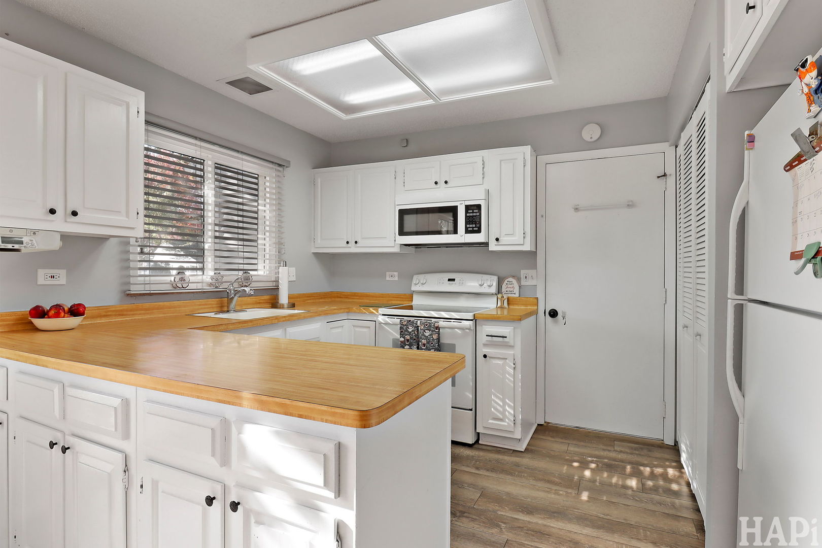 7216 Oxford Circle #230, Fox Lake, IL 60020