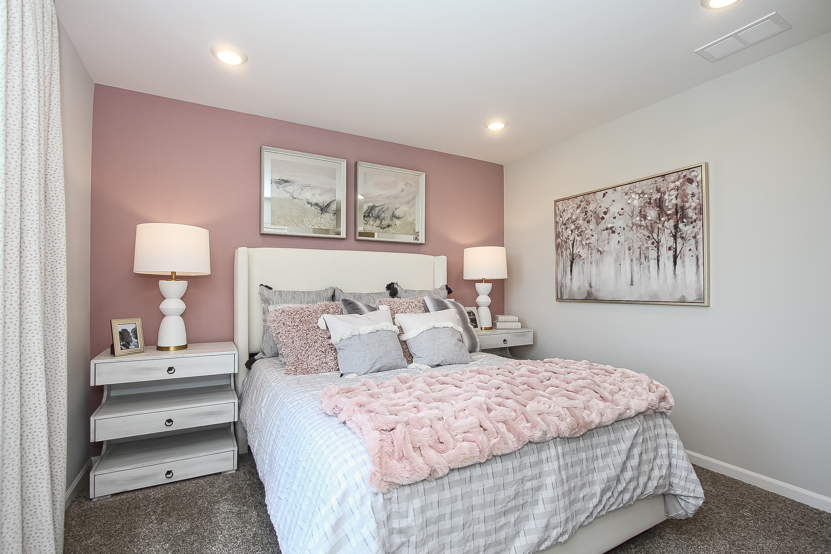 322 Kingsport Drive, South Elgin, IL 60177