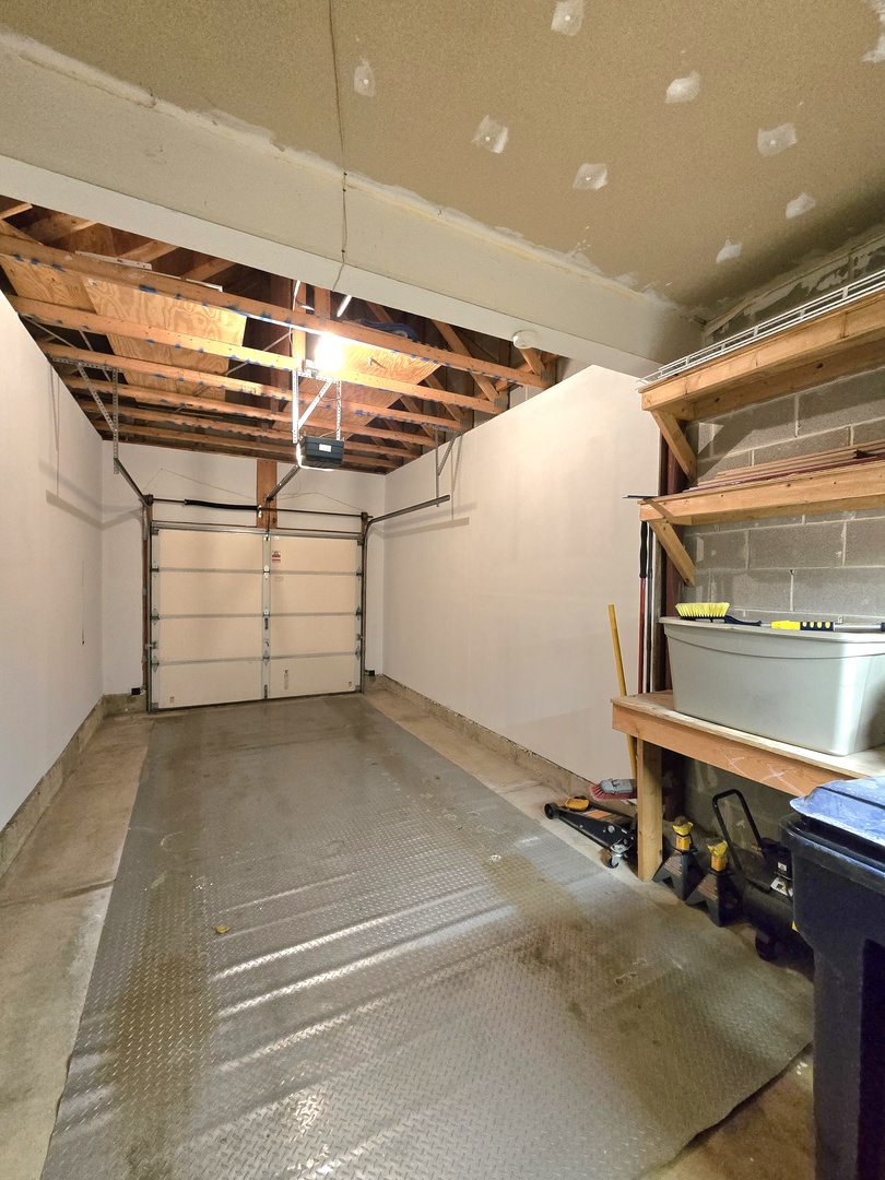 273 W 20th Street, Lombard, IL 60148