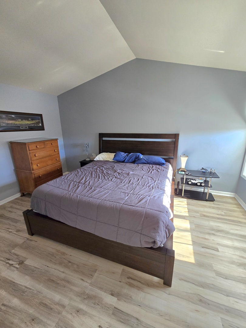 273 W 20th Street, Lombard, IL 60148