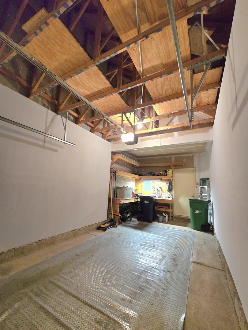 273 W 20th Street, Lombard, IL 60148