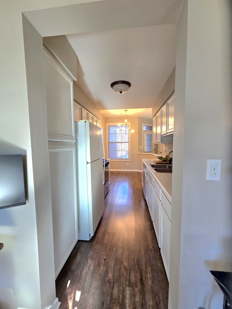 273 W 20th Street, Lombard, IL 60148