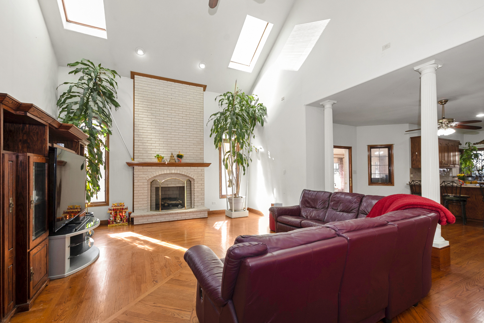 8113 Blarney Road, Tinley Park, IL 60477