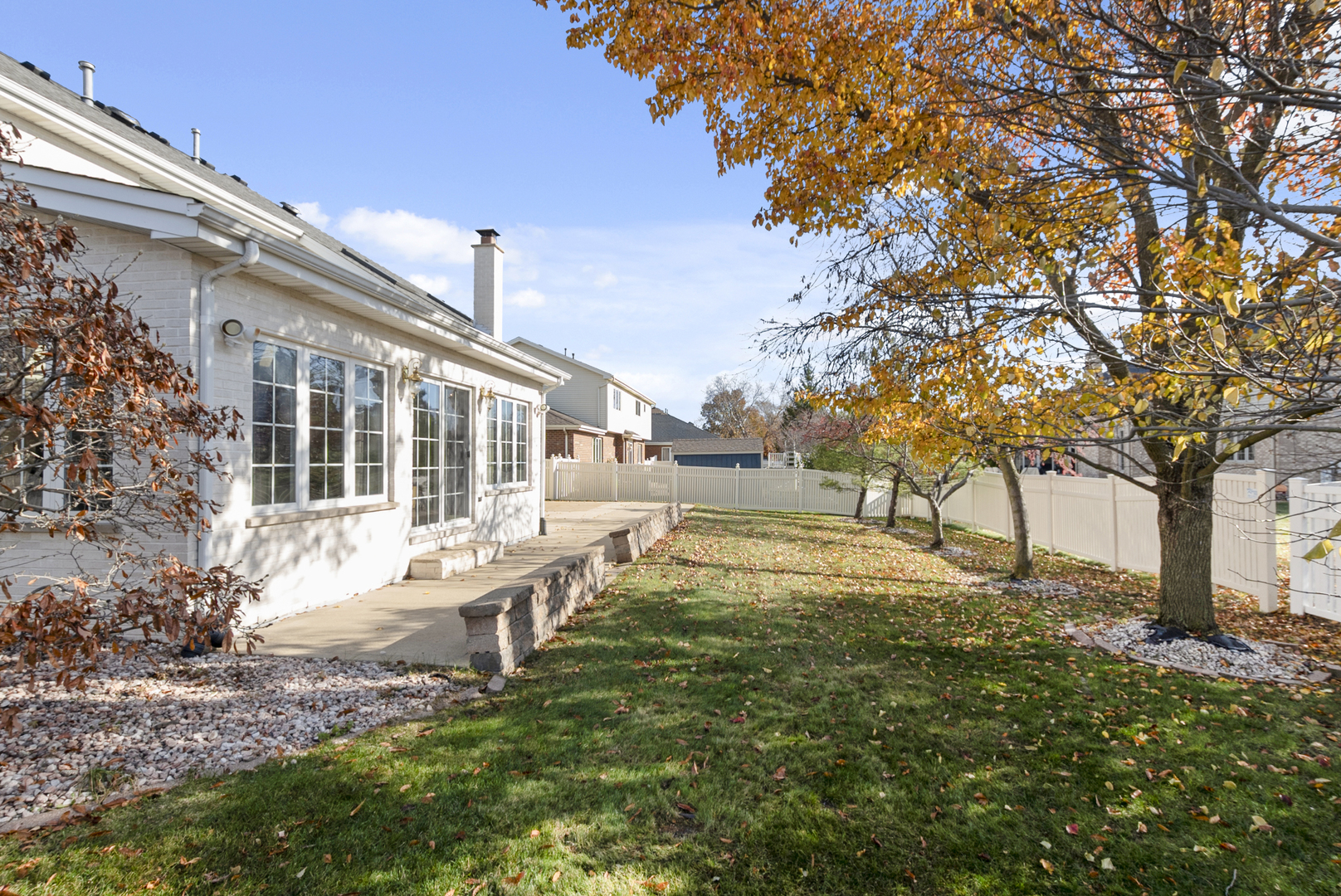 8113 Blarney Road, Tinley Park, IL 60477