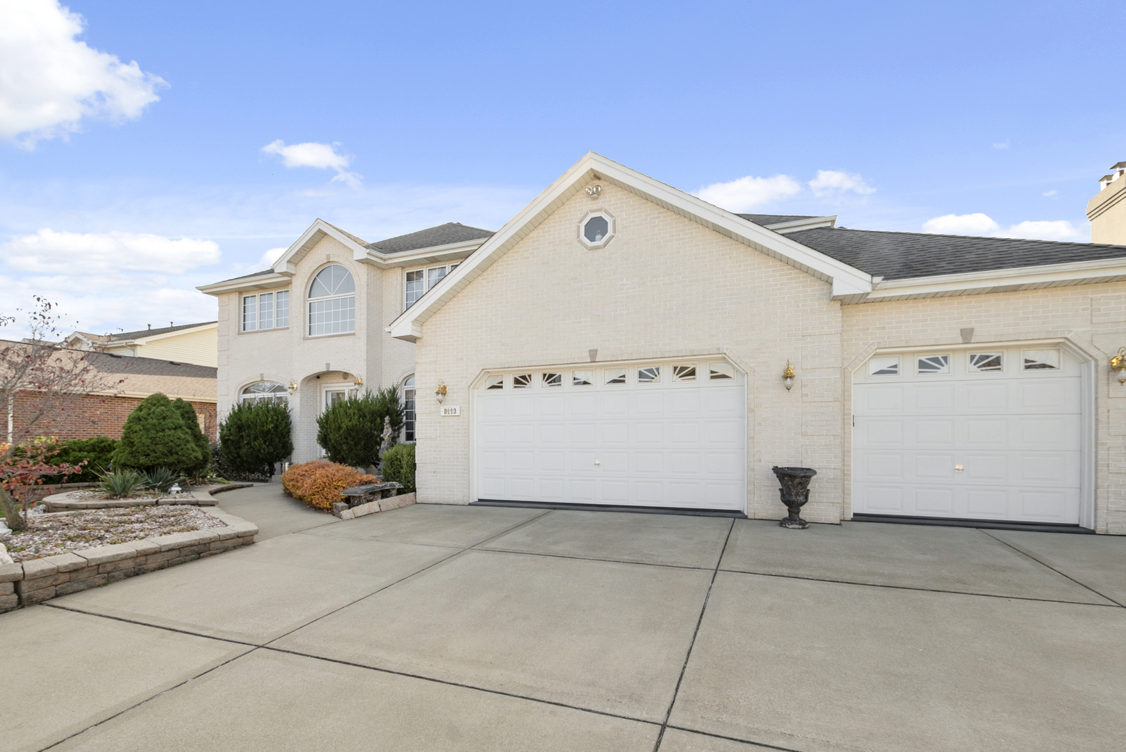 8113 Blarney Road, Tinley Park, IL 60477