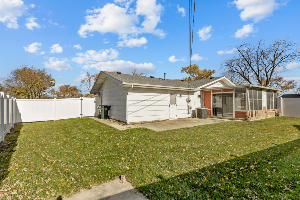 Hoffman Estates, IL 60169