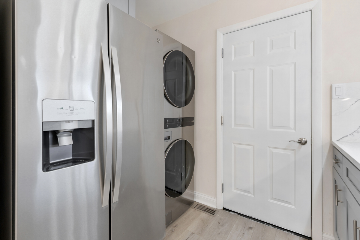 Hoffman Estates, IL 60169