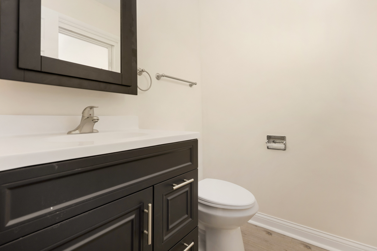 Hoffman Estates, IL 60169