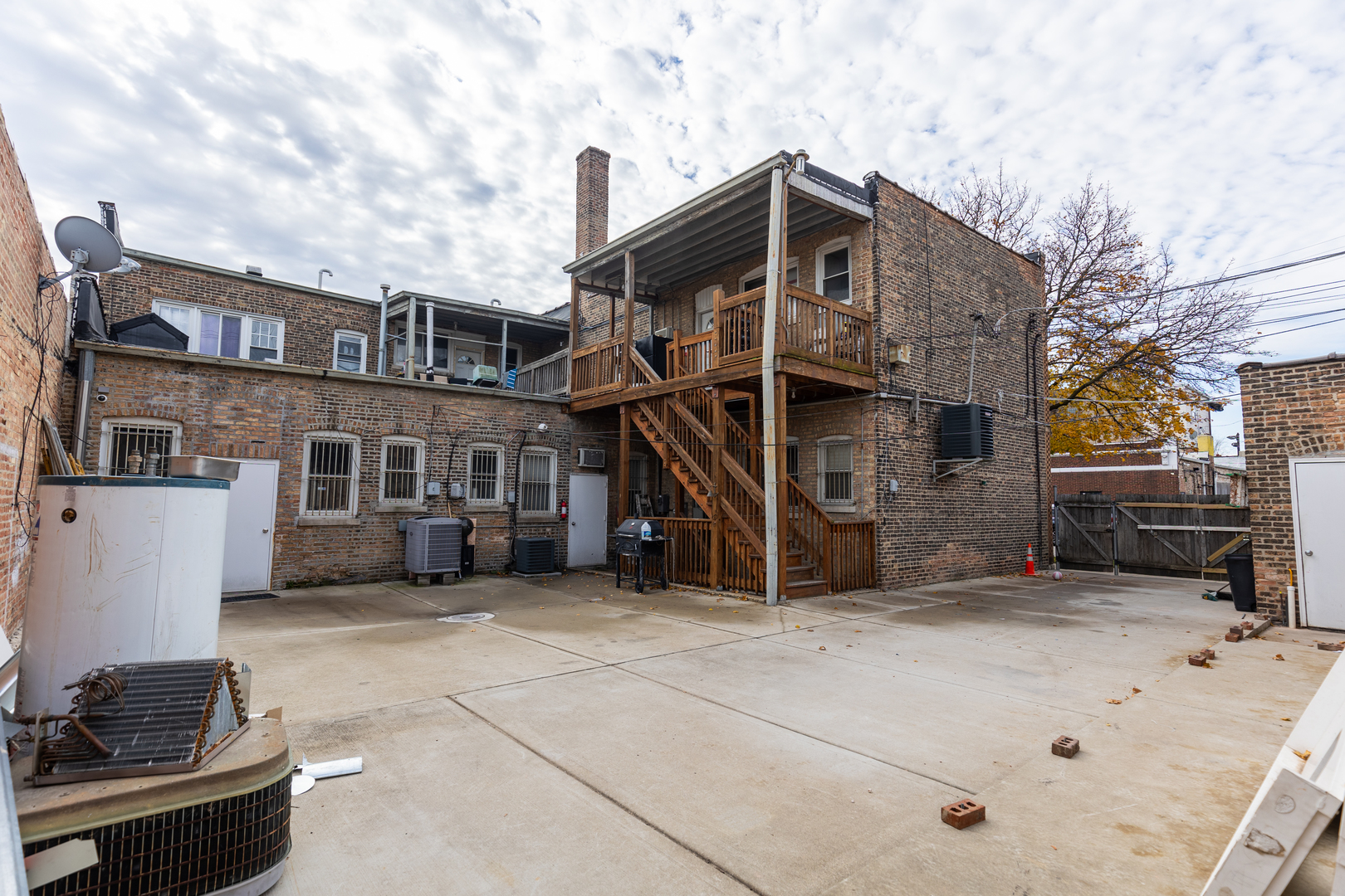 5820-24 W Roosevelt Road, Chicago, IL 60644