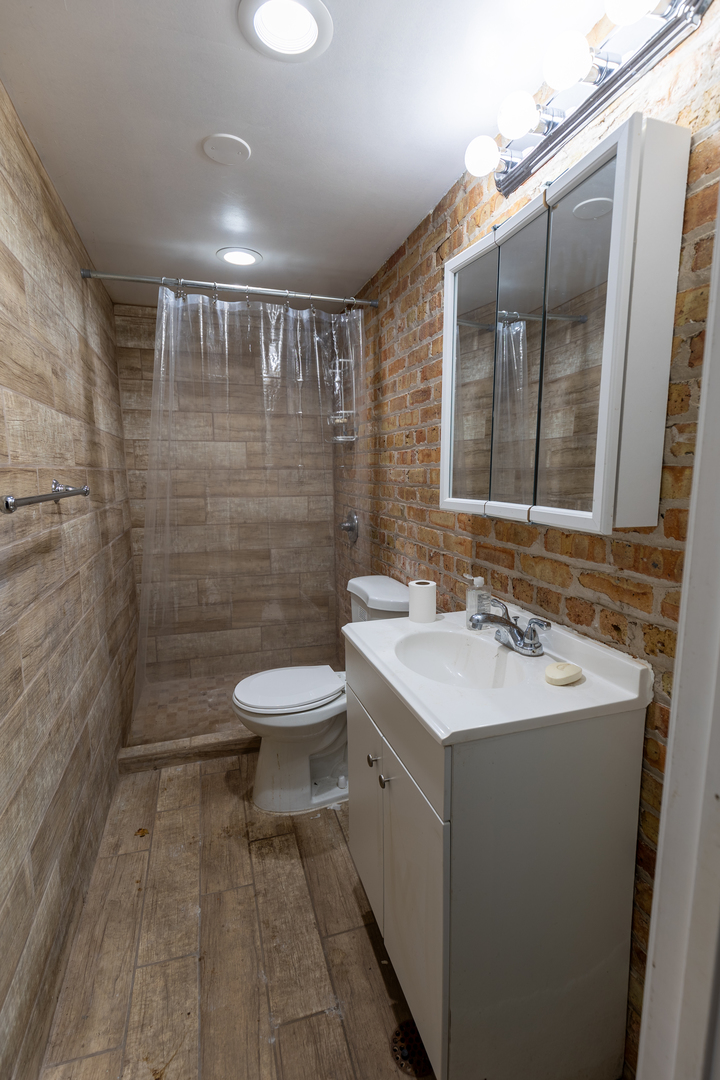 5820-24 W Roosevelt Road, Chicago, IL 60644