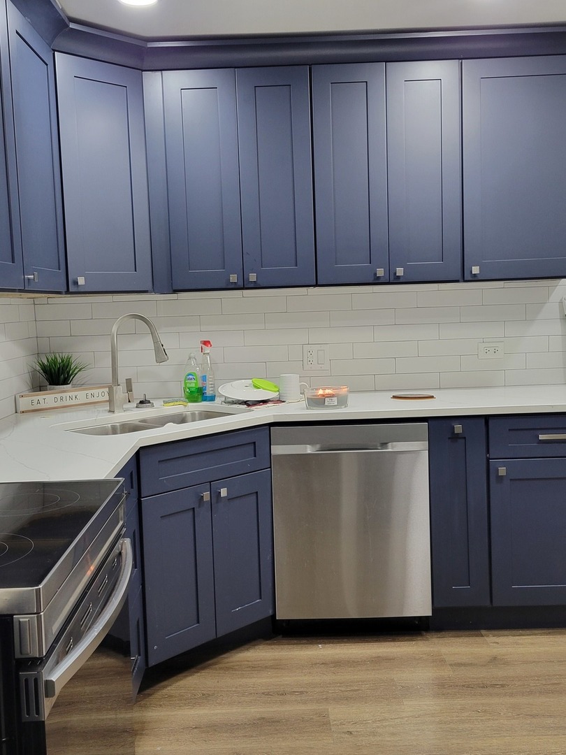 1100 Holbrook Road #H, Homewood, IL 60430