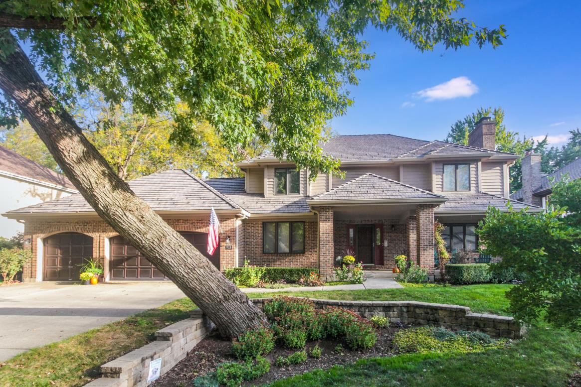 933 Doral Drive, Bartlett, IL 60103