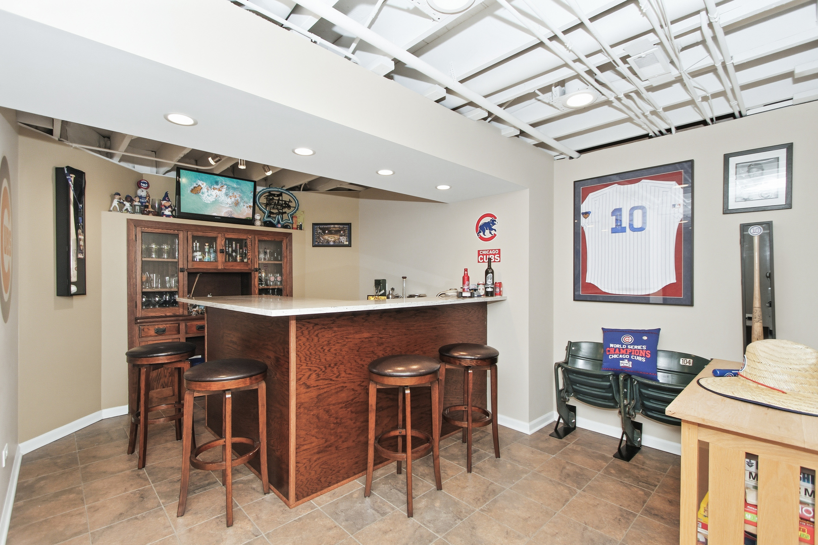 933 Doral Drive, Bartlett, IL 60103