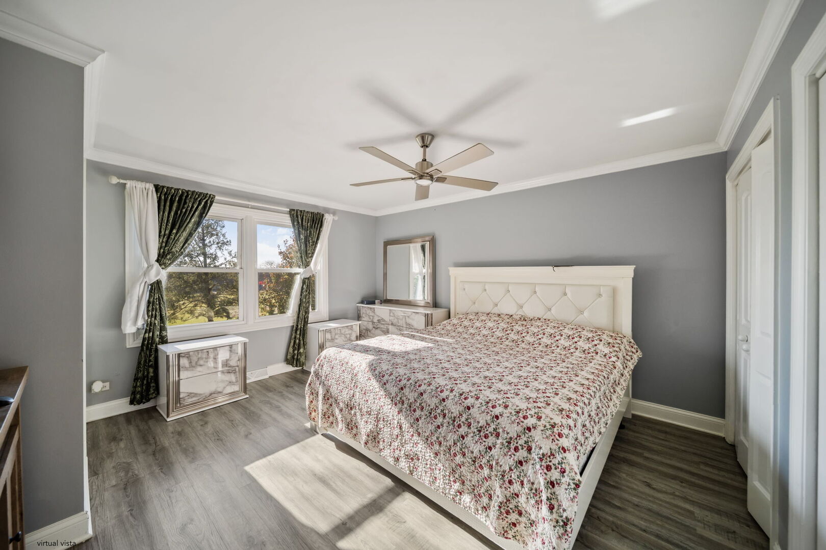 312 Dancing Water Court, Carol Stream, IL 60188