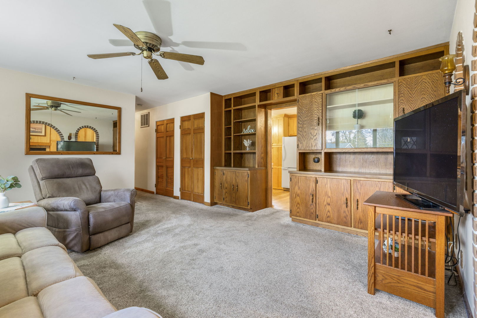 470 Oakwood Road, Wauconda, IL 60084