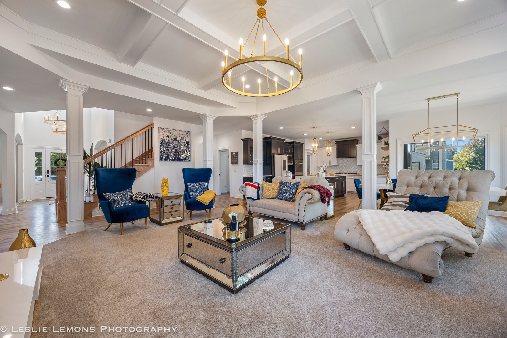 315 White Pines Lane, Oswego, IL 60543