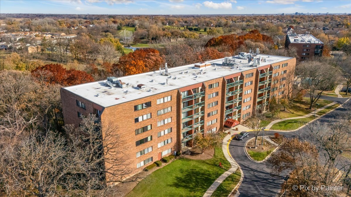 1840 HUNTINGTON Boulevard #BW608, Hoffman Estates, IL 60169