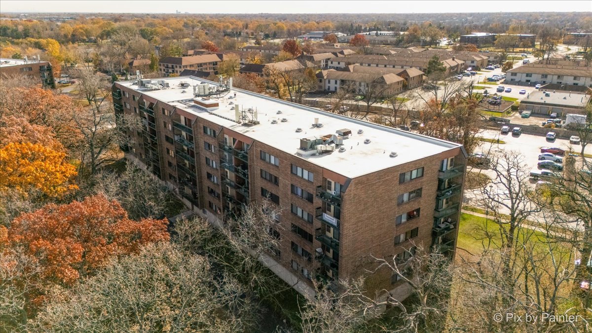 1840 HUNTINGTON Boulevard #BW608, Hoffman Estates, IL 60169