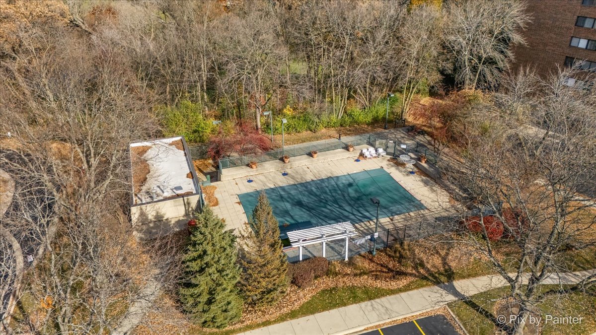 1840 HUNTINGTON Boulevard #BW608, Hoffman Estates, IL 60169