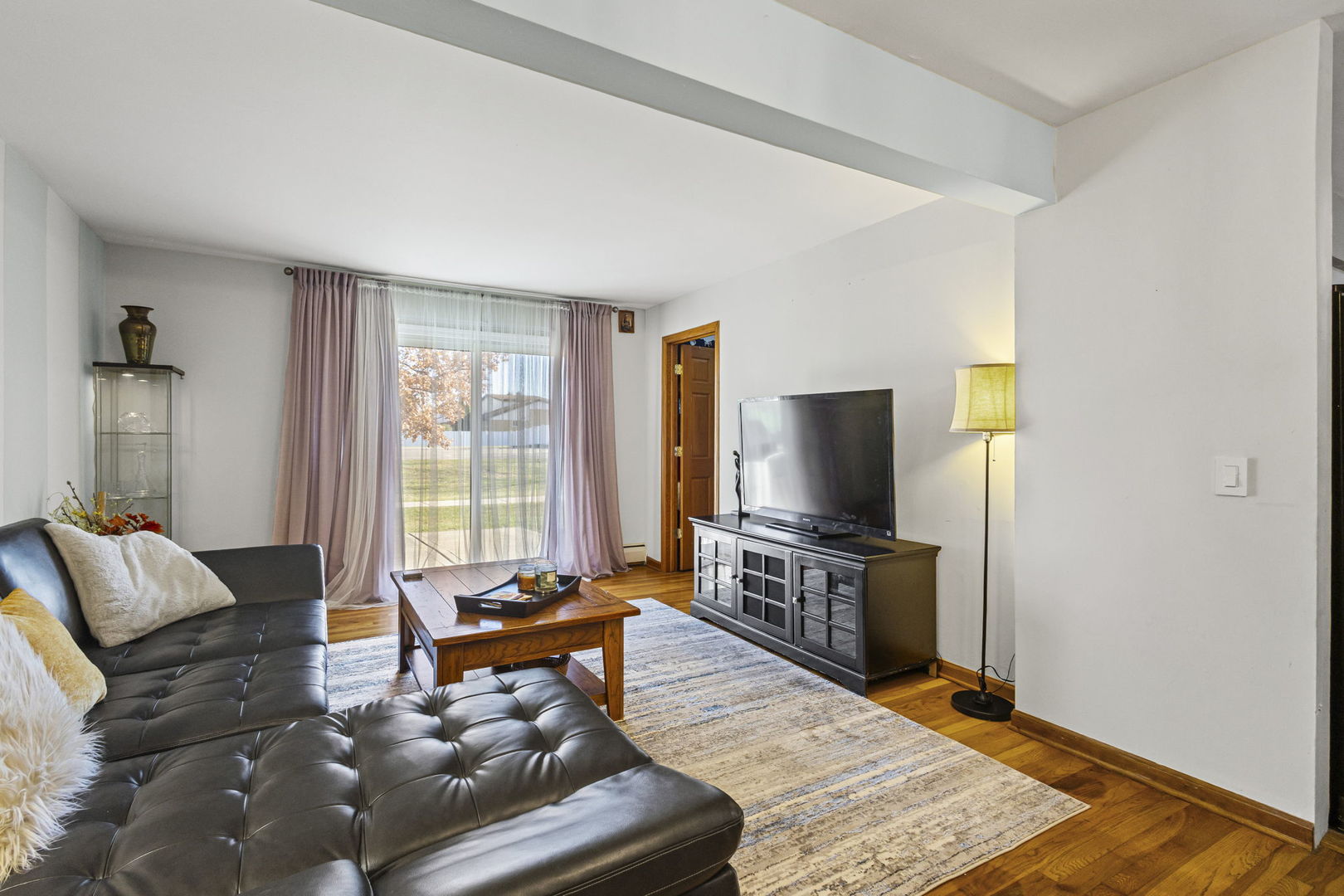 9561 Dee Road #1D, Des Plaines, IL 60016