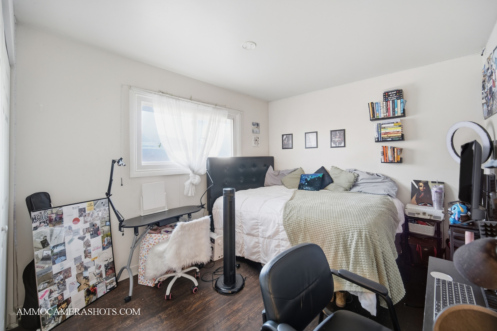 909 Bishop Avenue, Aurora, IL 60506