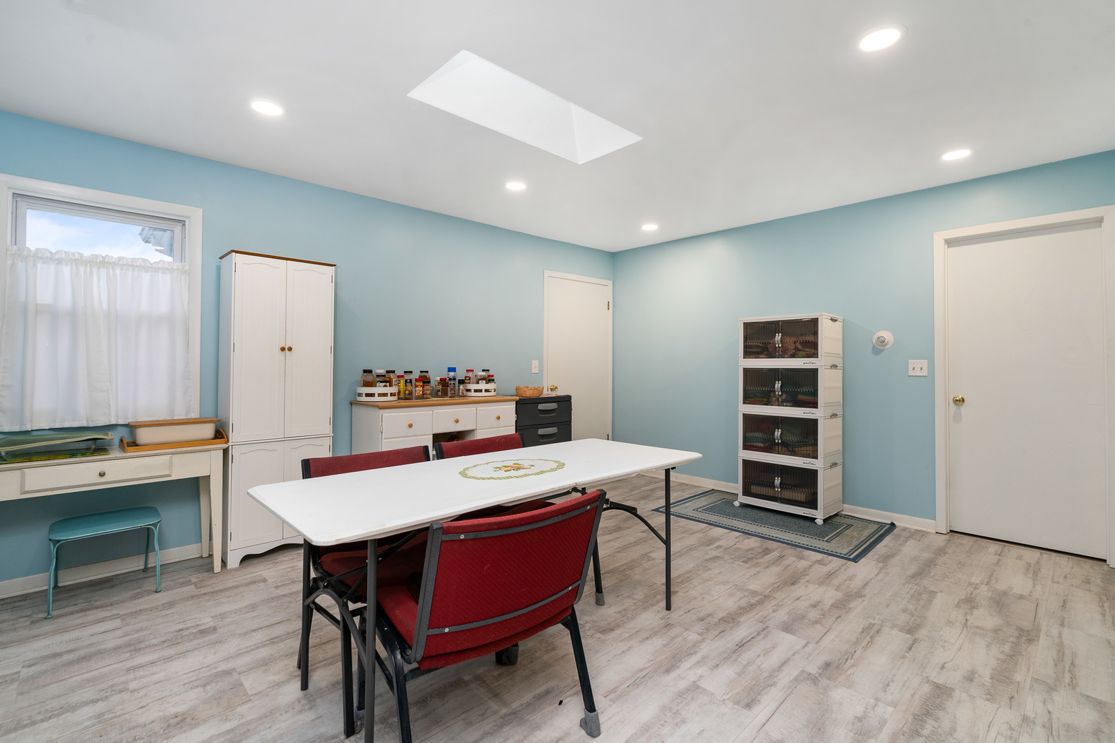 11305 S Central Park Avenue, Chicago, IL 60655