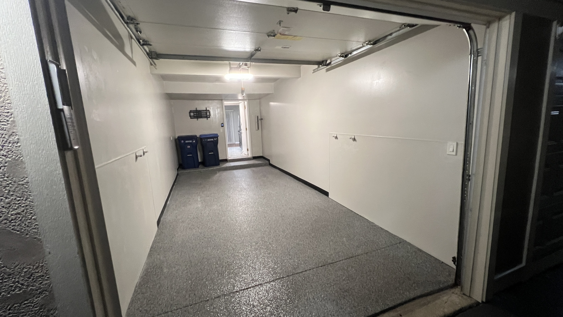 1045 Hampton Harbor #1045, Schaumburg, IL 60193