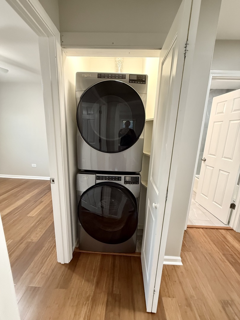 1045 Hampton Harbor #1045, Schaumburg, IL 60193