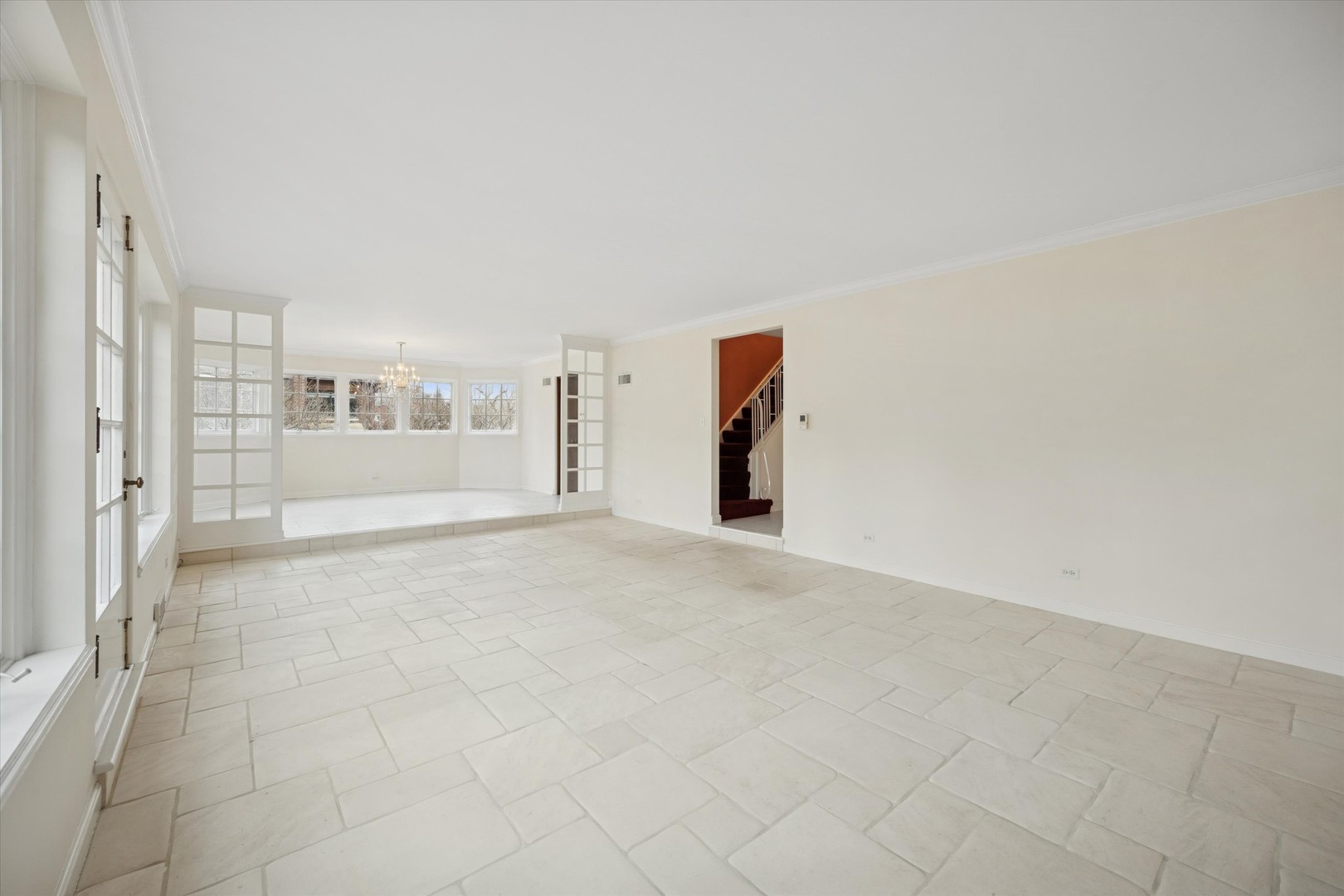 220 Maplewood Road, Riverside, IL 60546