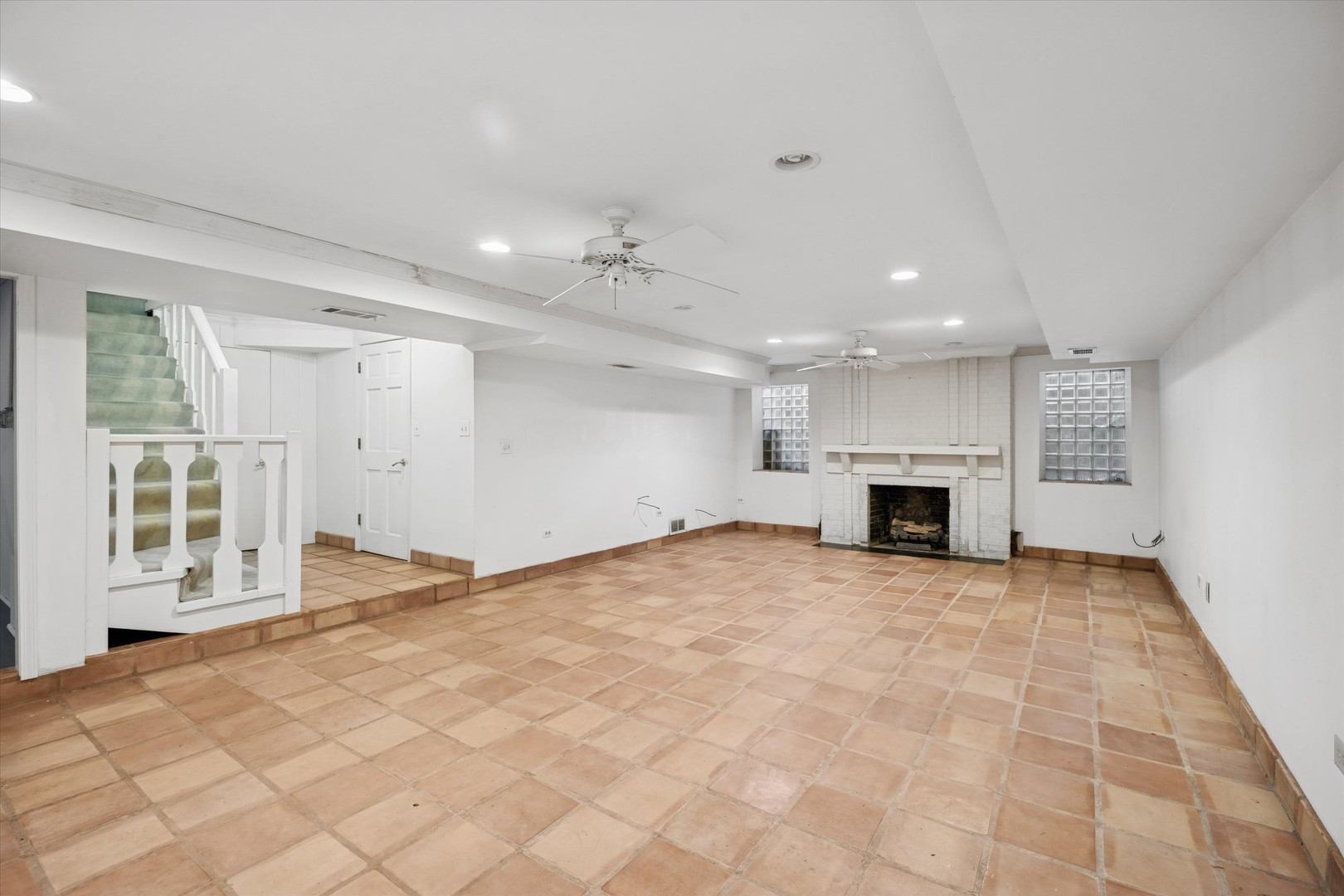 220 Maplewood Road, Riverside, IL 60546