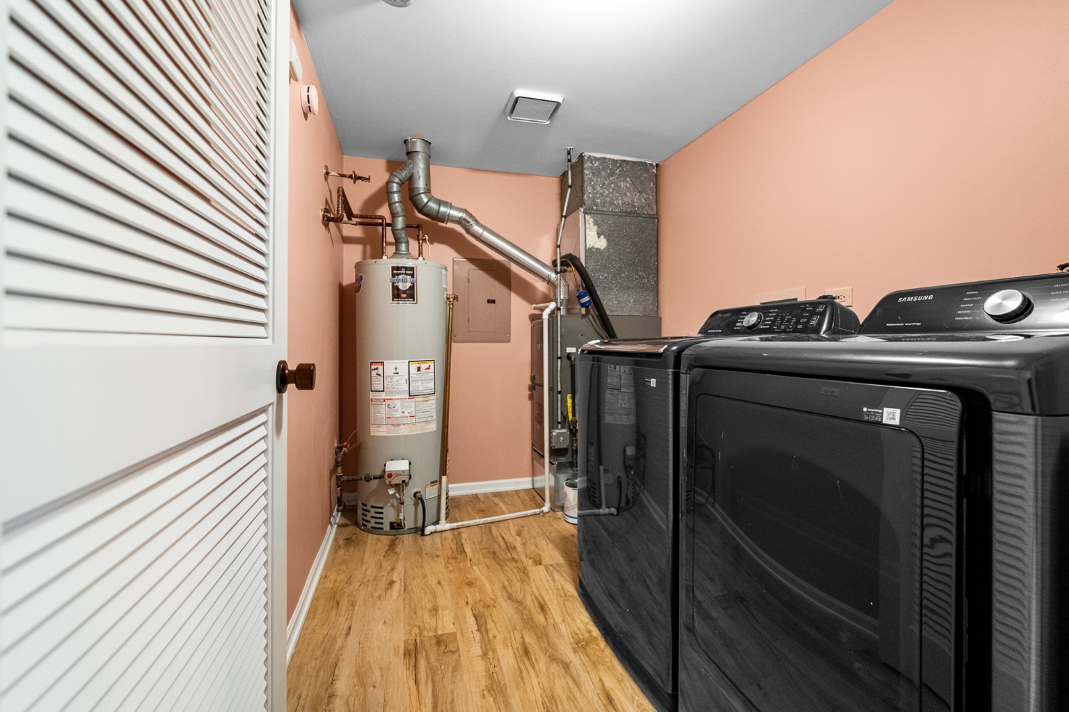 906 E Steger Road #5, Crete, IL 60417