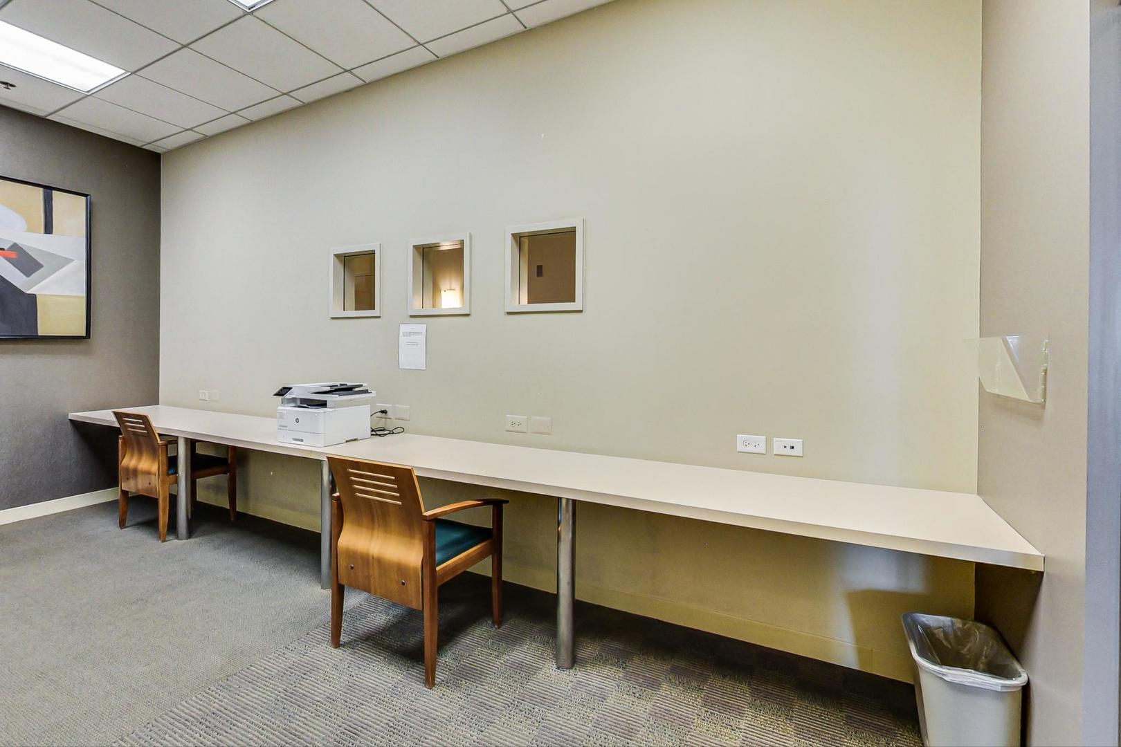 512 N McClurg Court #1704, Chicago, IL 60611