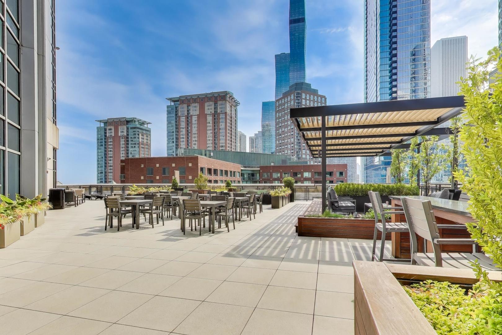 512 N McClurg Court #1704, Chicago, IL 60611