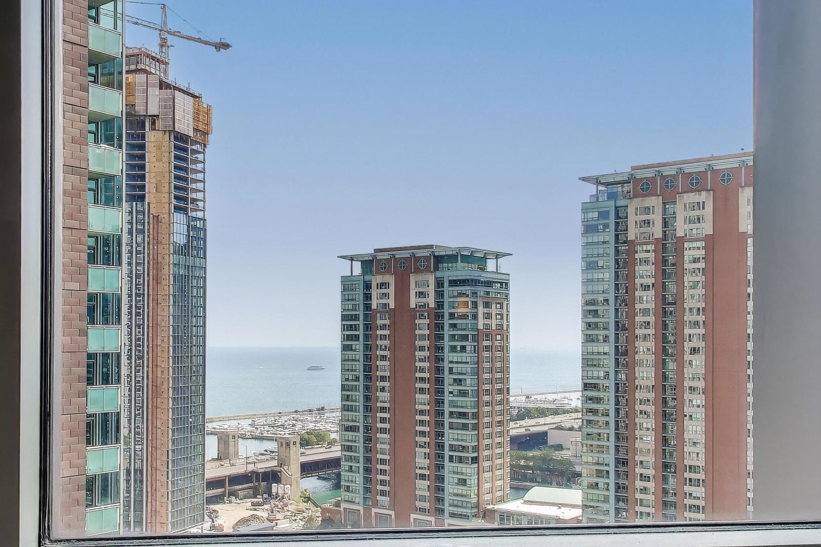 512 N McClurg Court #1704, Chicago, IL 60611