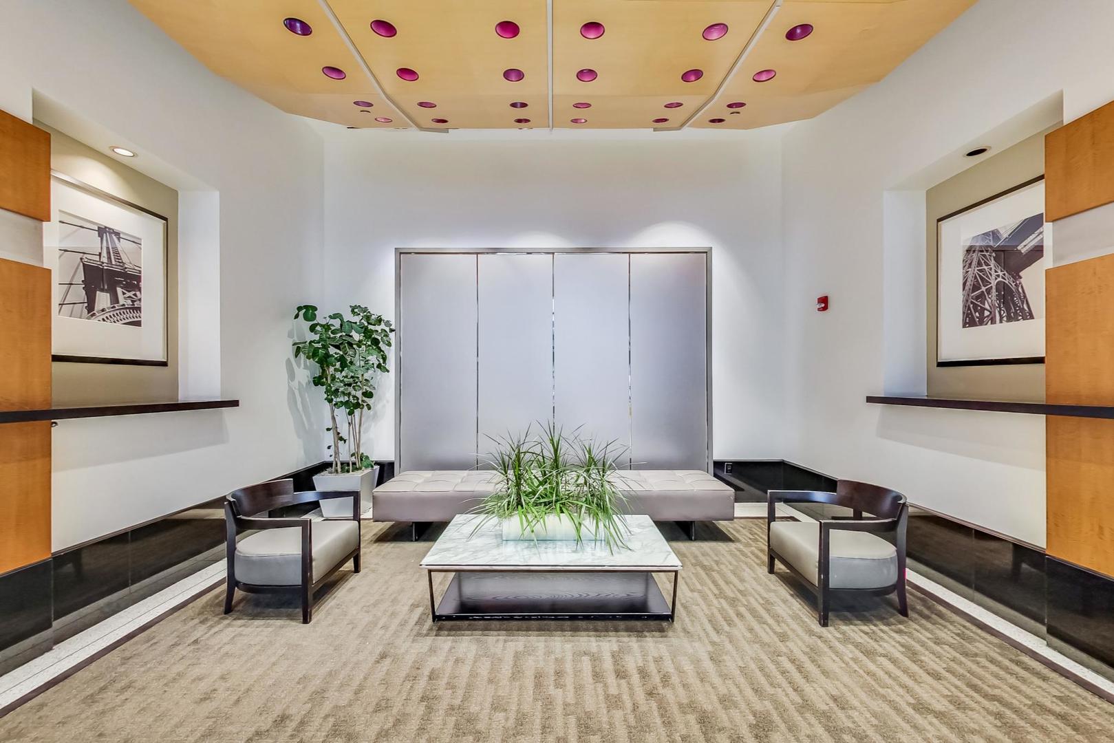 512 N McClurg Court #1704, Chicago, IL 60611