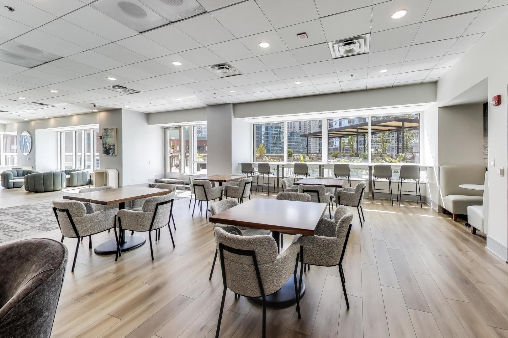 512 N McClurg Court #1704, Chicago, IL 60611