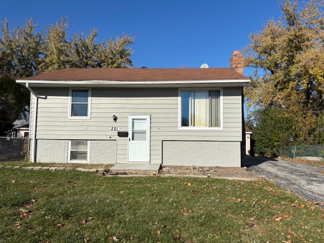 201 E ROSE Street, Glenwood, IL 60425