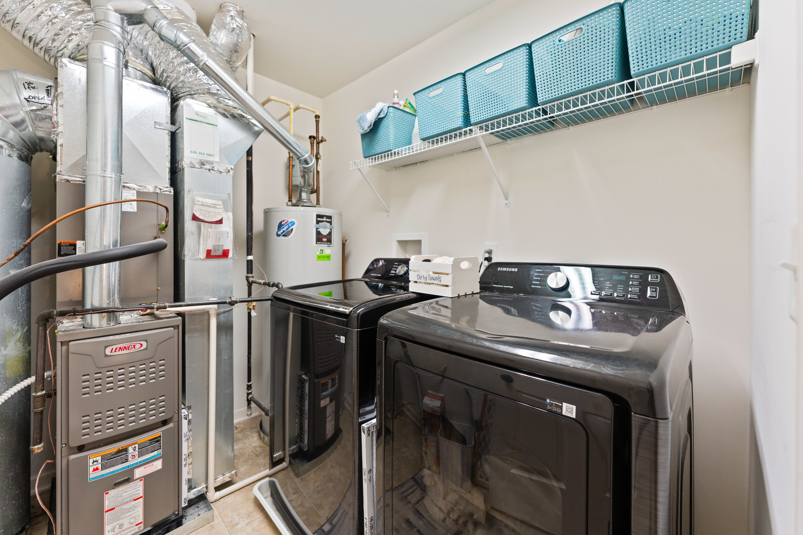 586 Vine Street, Hampshire, IL 60140