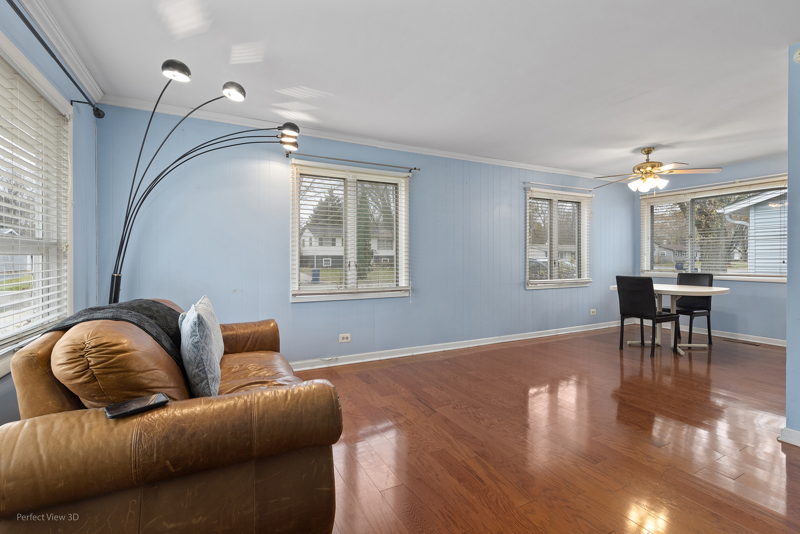 18596 W Karen Lane, Gurnee, IL 60031