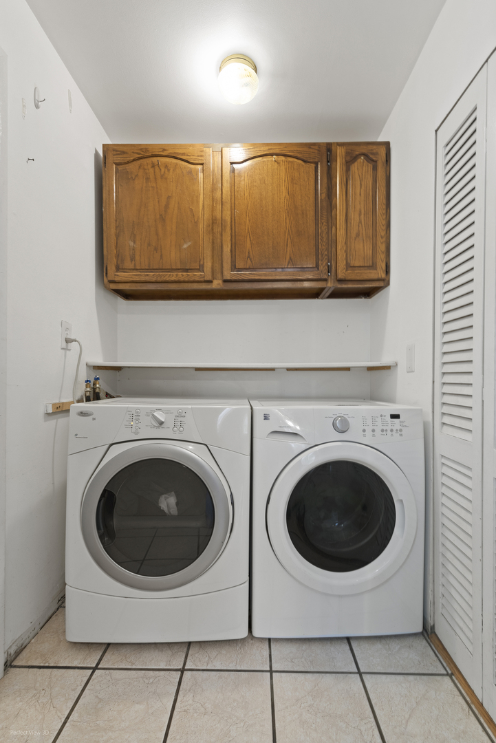 18596 W Karen Lane, Gurnee, IL 60031