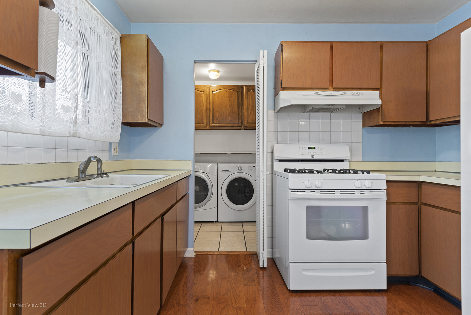 18596 W Karen Lane, Gurnee, IL 60031