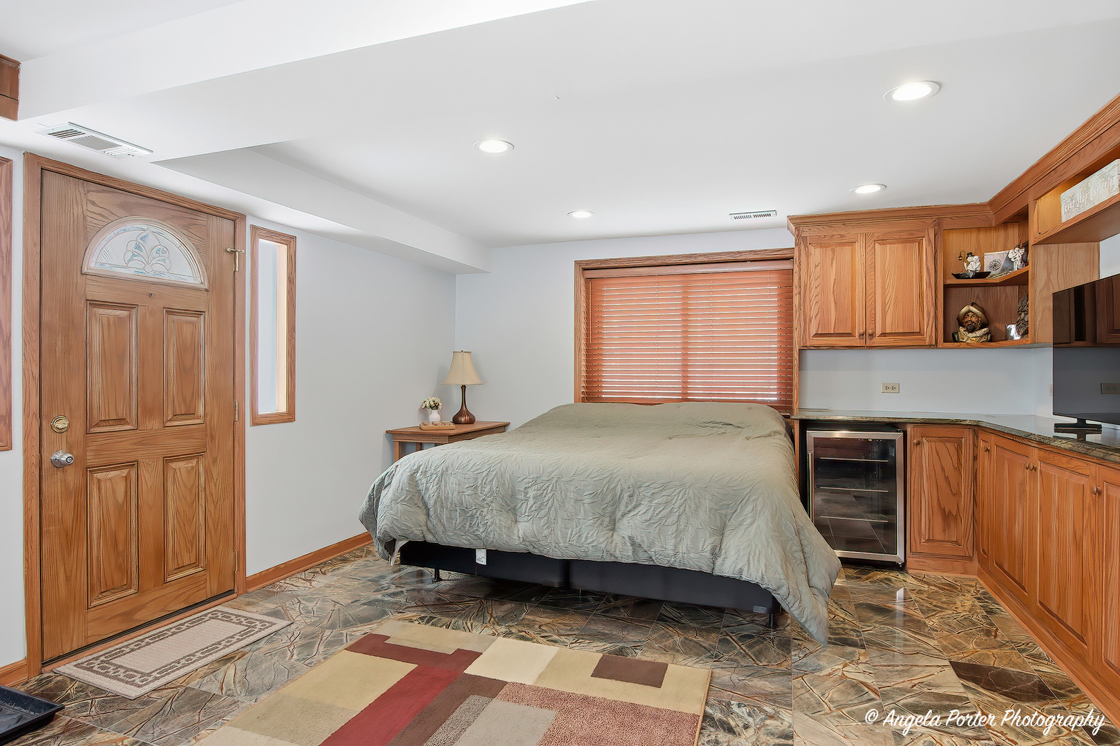 22665 W DEPOT Street, Antioch, IL 60002