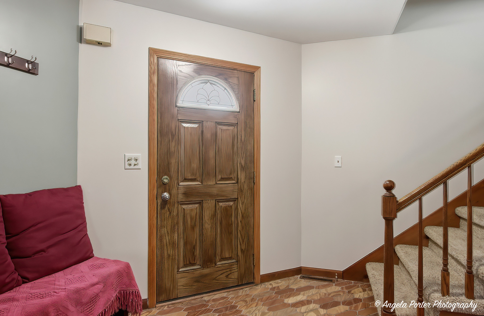 22665 W DEPOT Street, Antioch, IL 60002