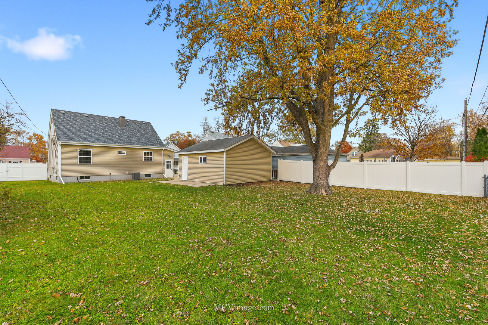 6607 Hubbard Lane, Tinley Park, IL 60477