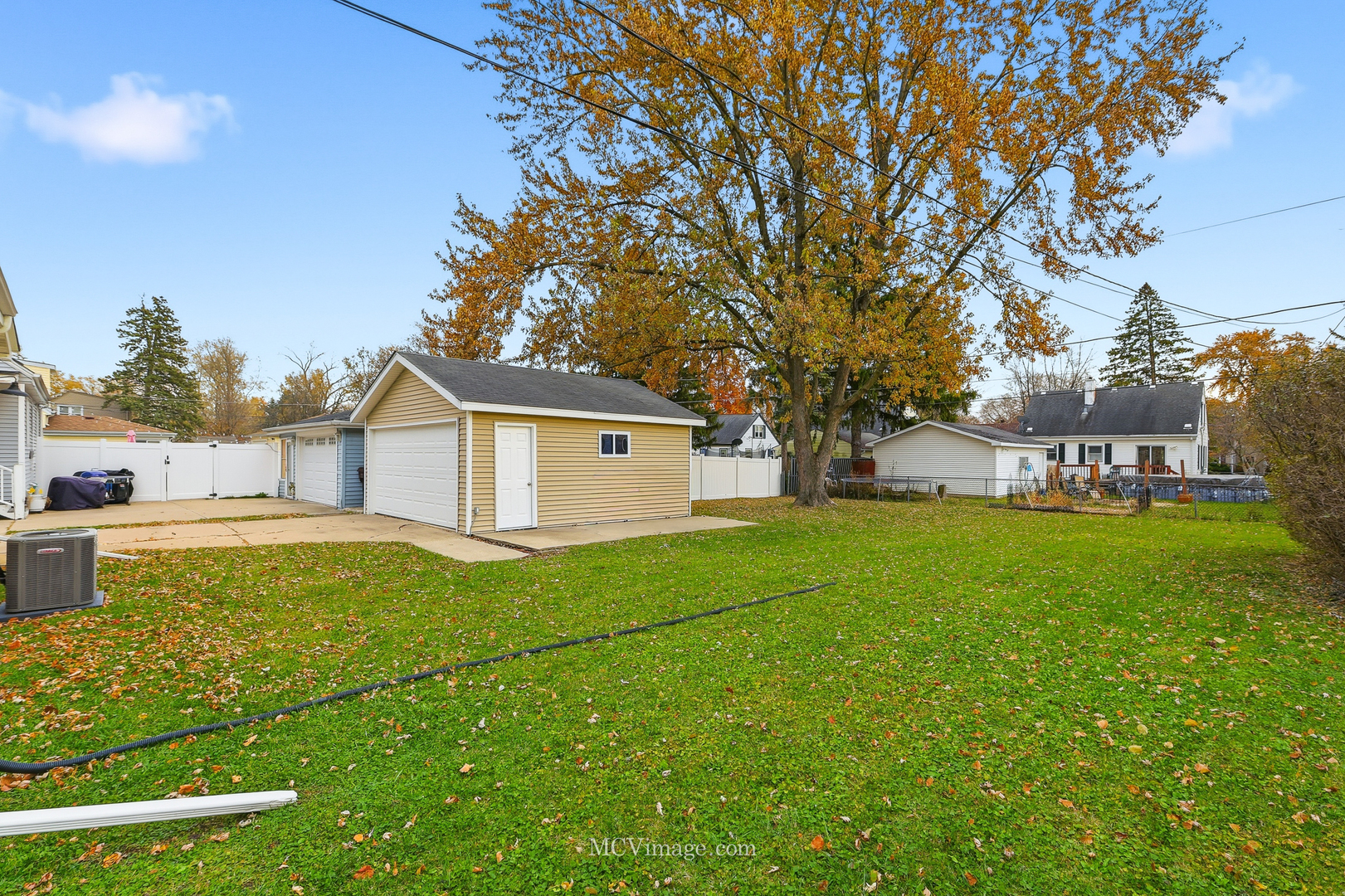 6607 Hubbard Lane, Tinley Park, IL 60477